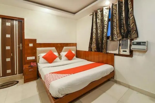 Hotel Ashirwad Deluxe Delhi   Delhi (National Capital Territory of India)