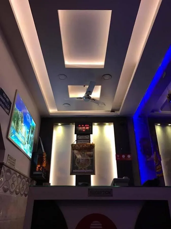 Hotel Ashirwad Deluxe Delhi  2*, Delhi (National Capital Territory of India)
